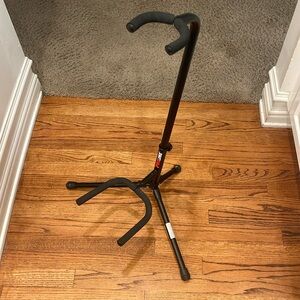 Adjustable Black Guitar Stand